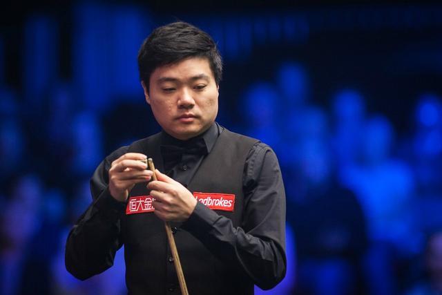 脚跟时就能 脚跟时就能